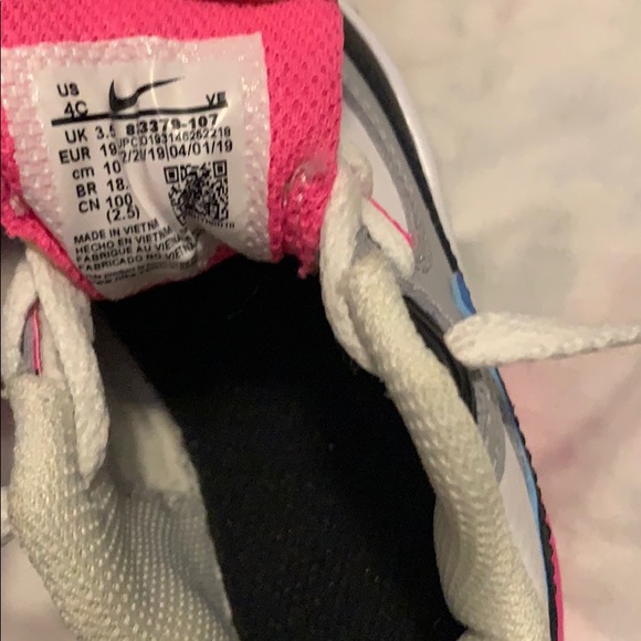 Nike AirMax 90’s - Picture 3 of 3